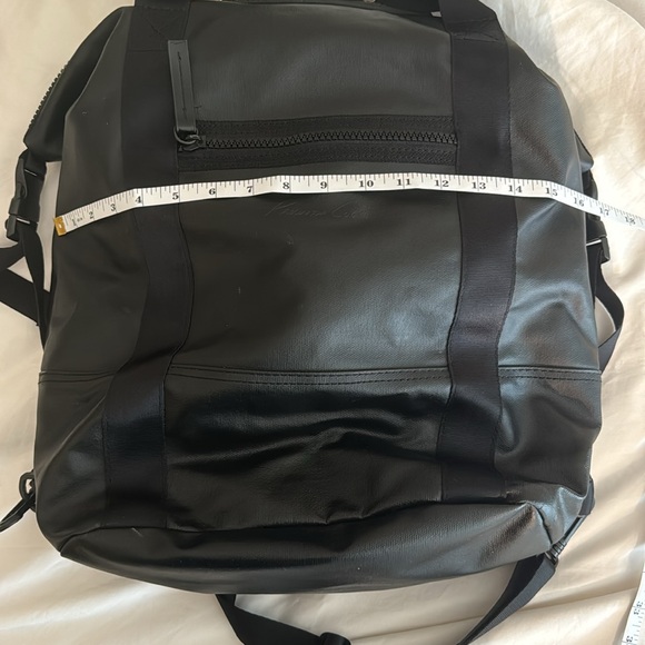 Kenneth Cole Backpack - Picture 7 of 7